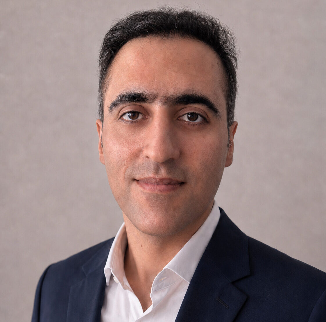 Dr.-Ing. Emad Sadeghipour, Geschäftsführer der CarDone Digital UG